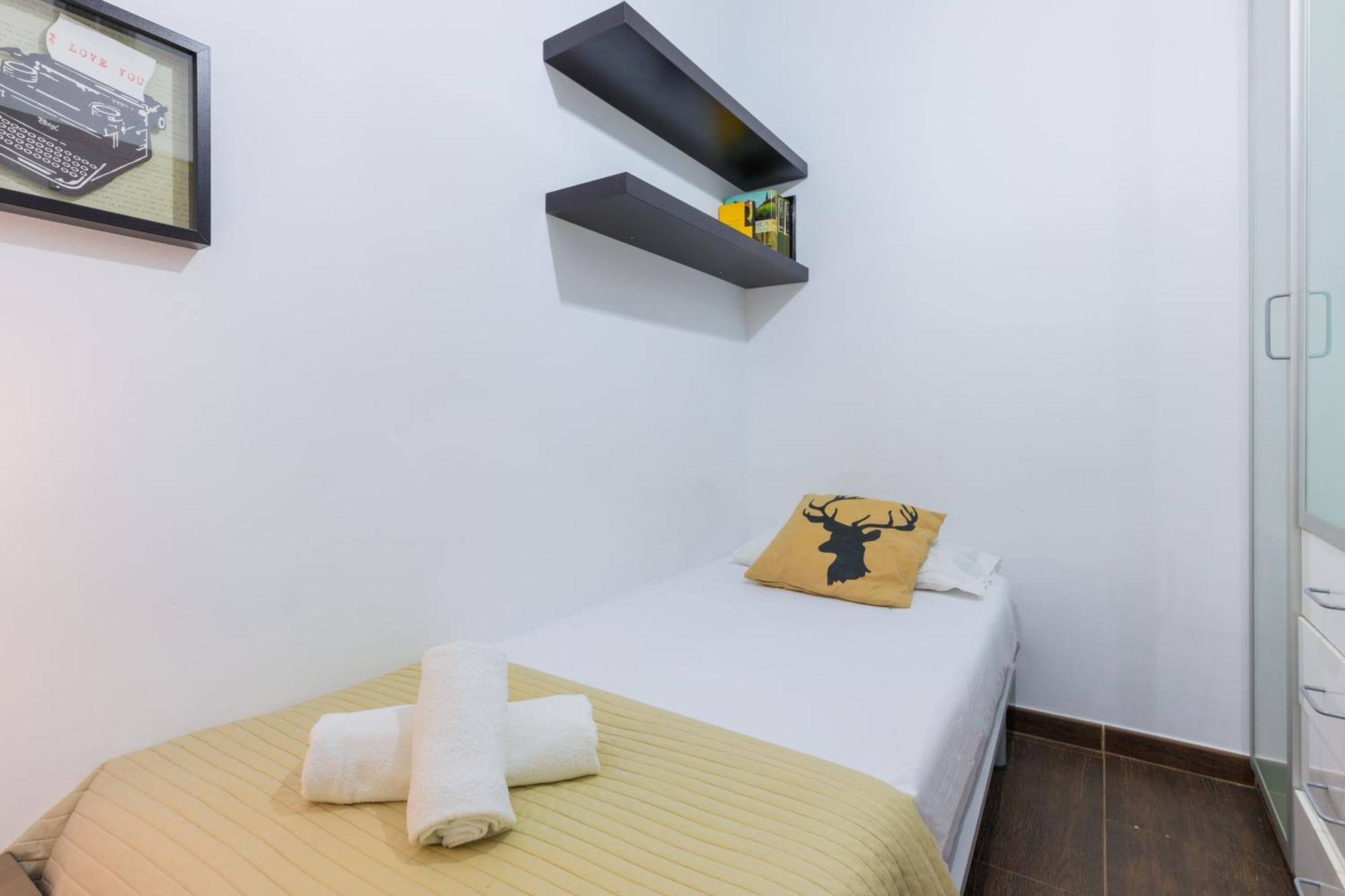 Housalia Corsega - Apartment 3 Bedrooms Next To Sagrada Familia Barcelona Eksteriør bilde